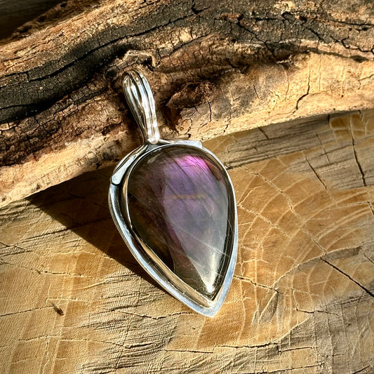 Purple Labradorite Pendant