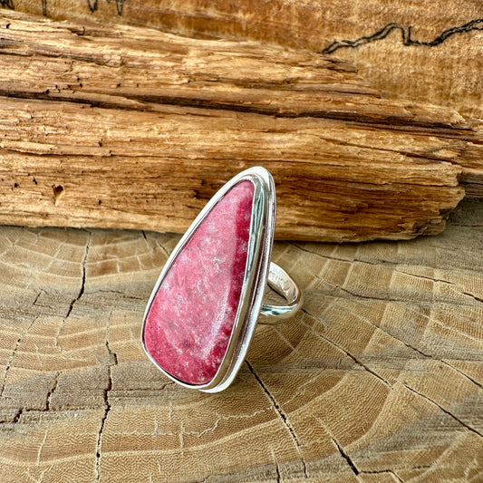 Teardrop Thulite Ring