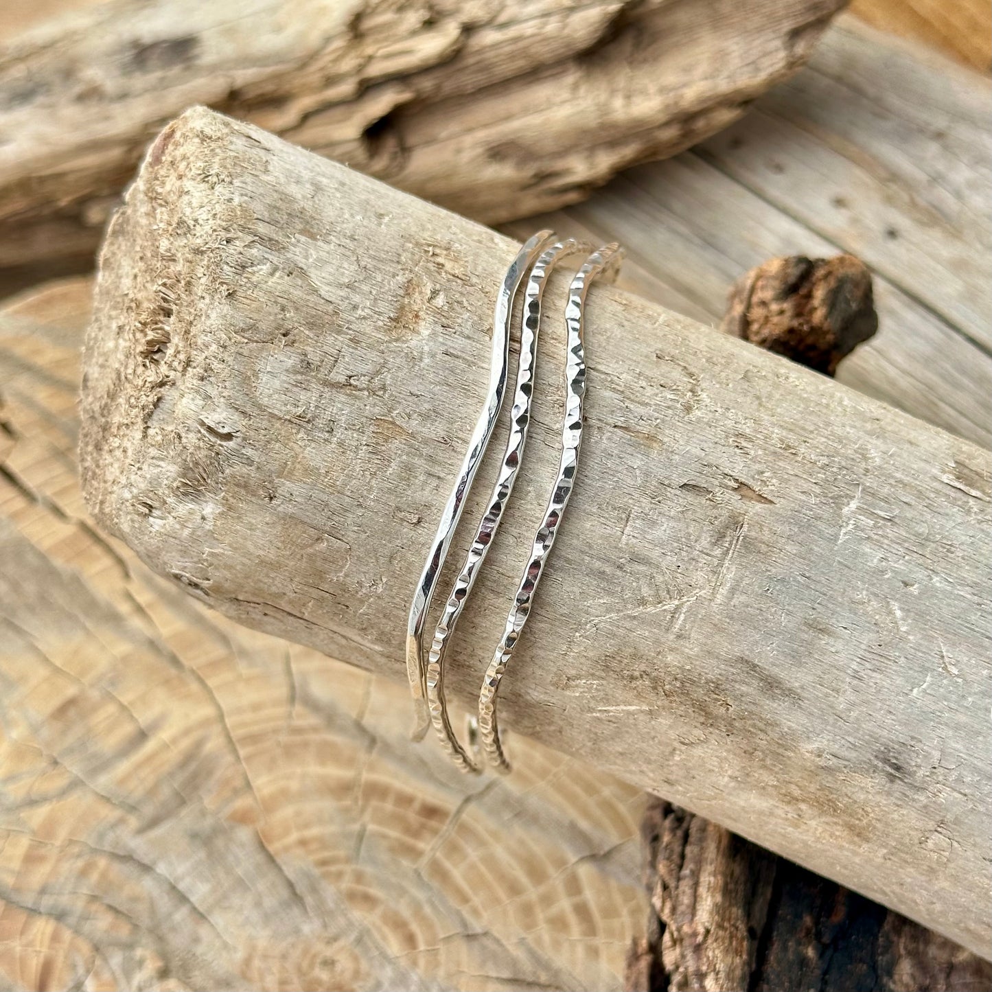 Wavy Bangle Bracelet Set