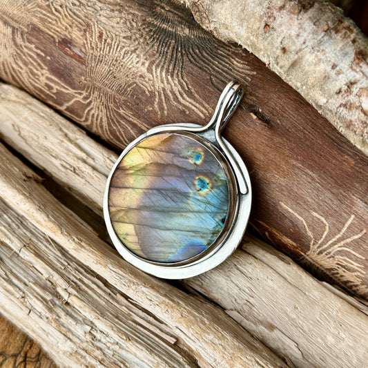 Rainbow Labradorite Pendant