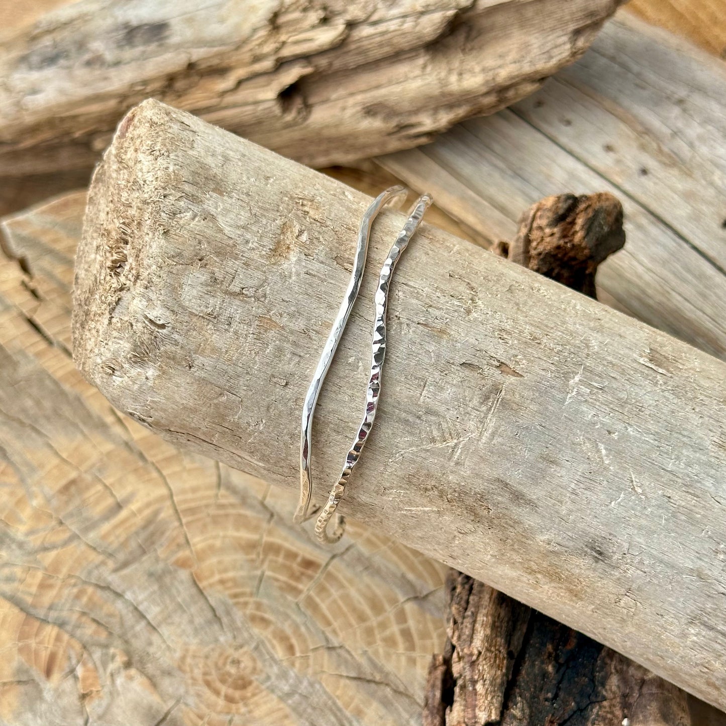 Wavy Bangle Bracelet Set