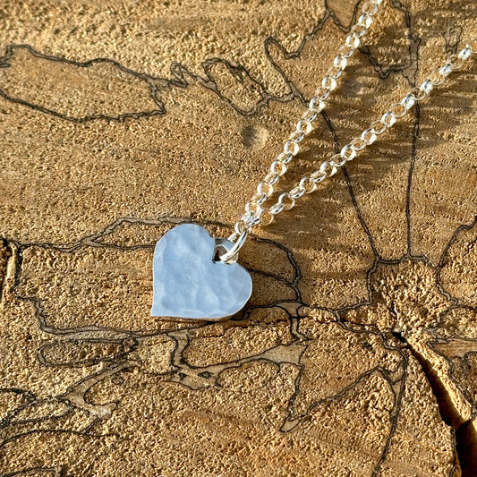 Floating heart necklace