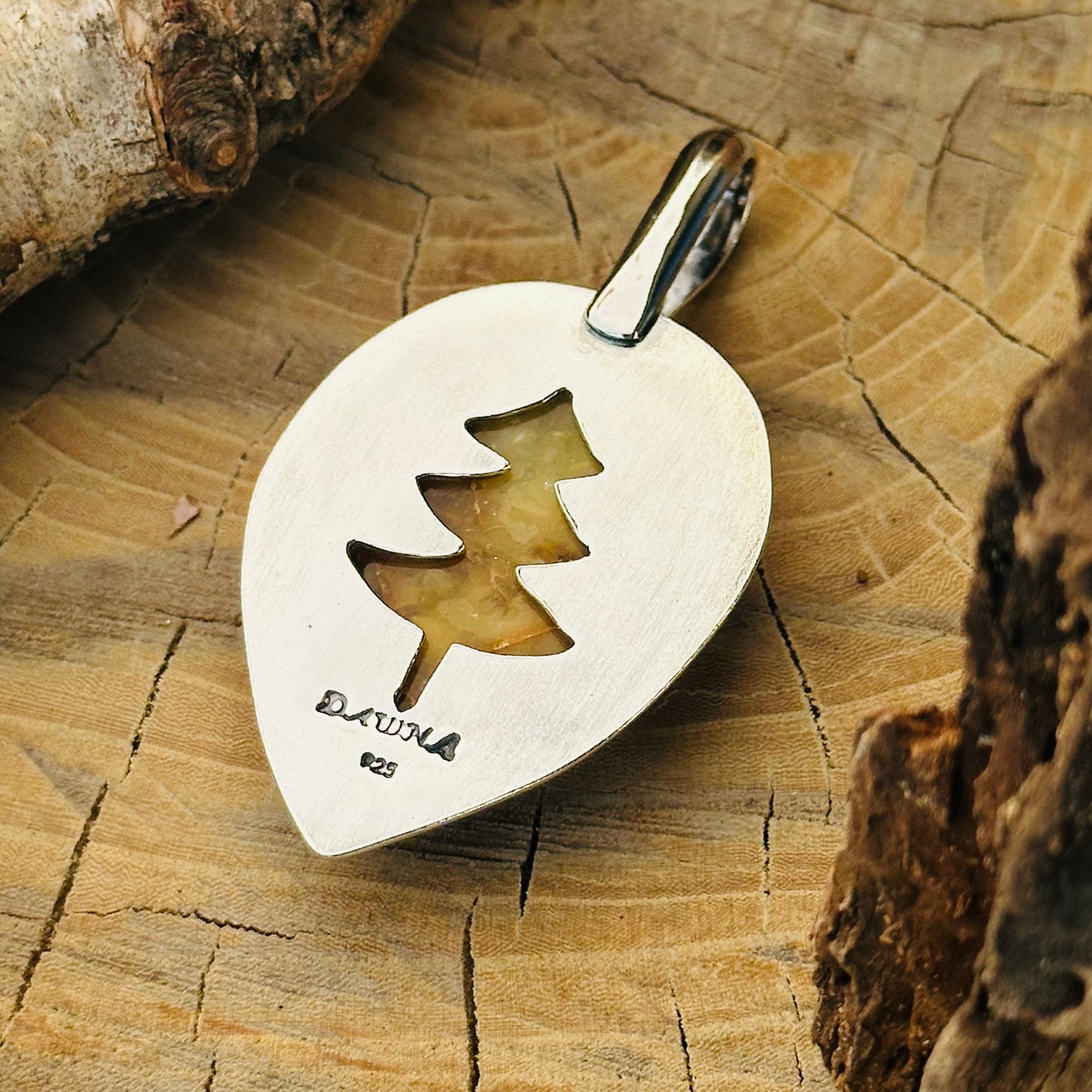 Butternut Amber Pendant