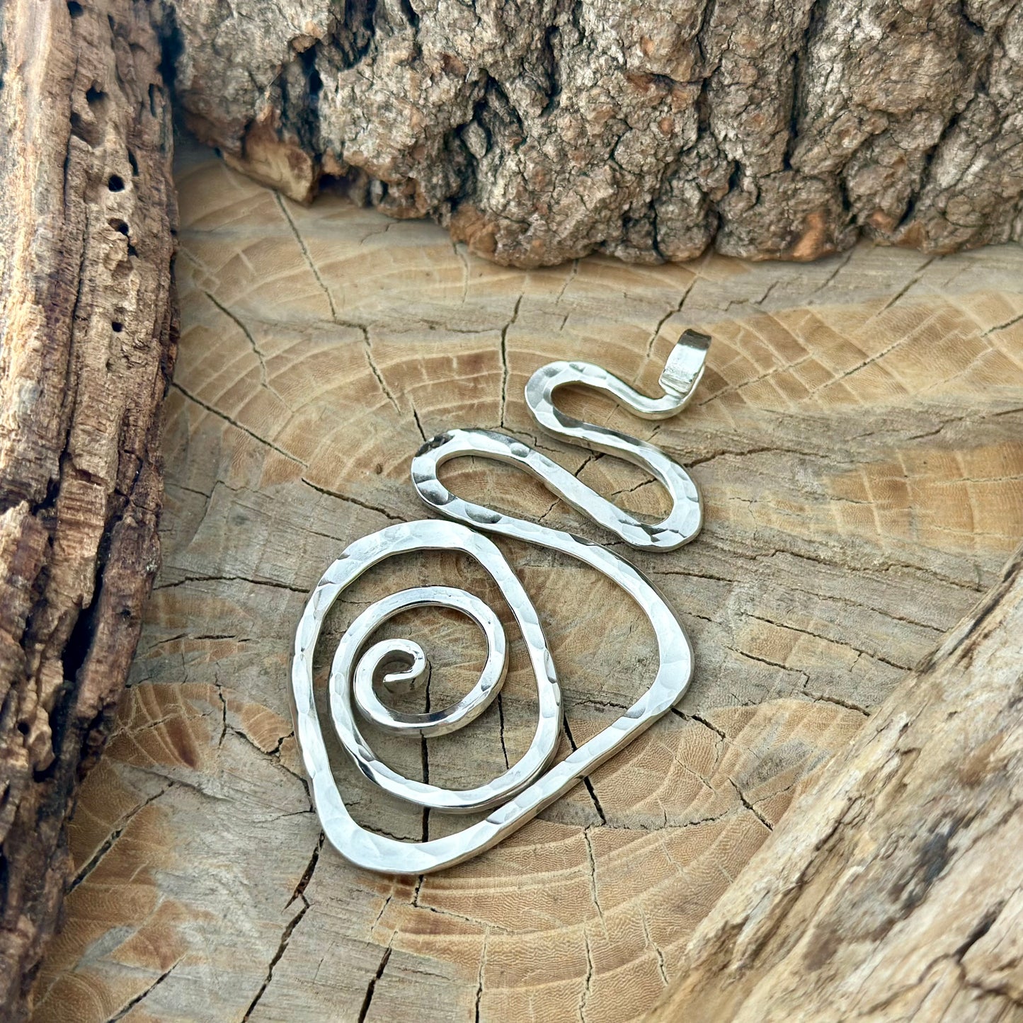 Hammered Collar Necklace